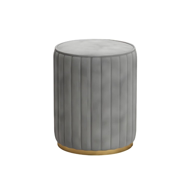 Whether you're seeking a pouf chair for everyday use, a pouffe stool for your bedroom, or a living room ottoman that doubles as a footrest, this versatile piece fits in effortlessly. 